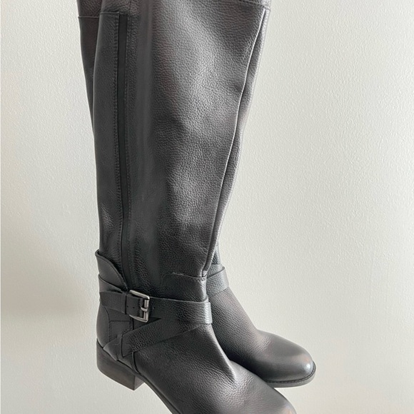 Nine West over the knee boot, worn once. Size was a little too big for me. - Picture 3 of 5